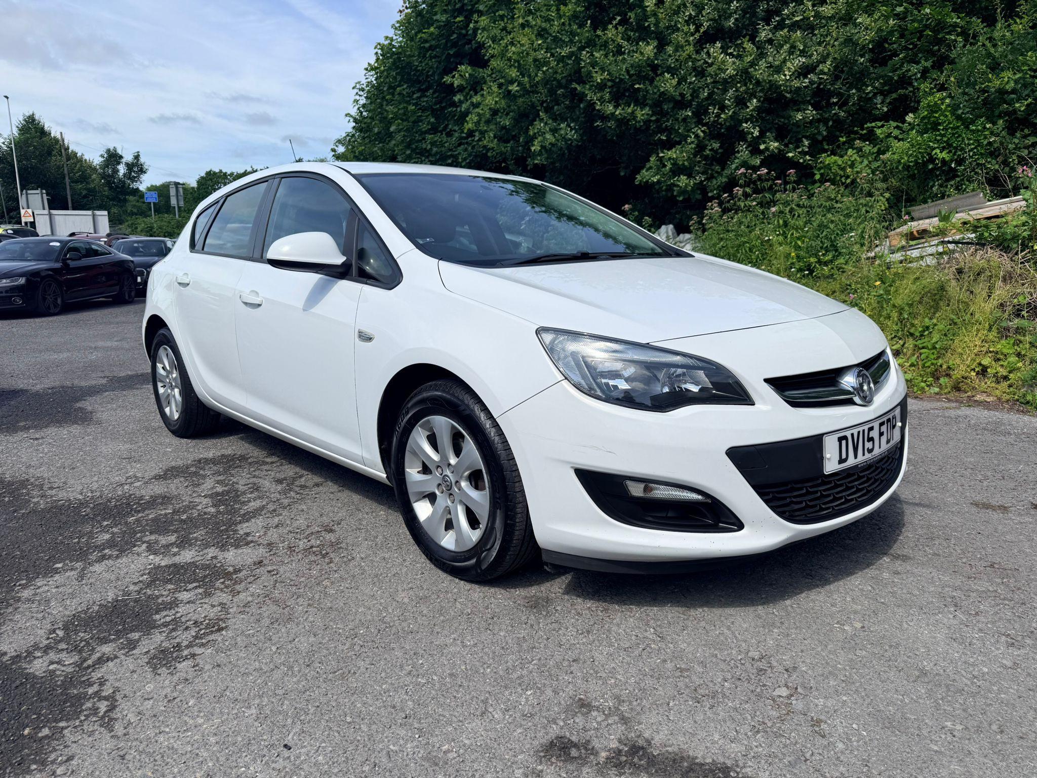 2015 Vauxhall Astra